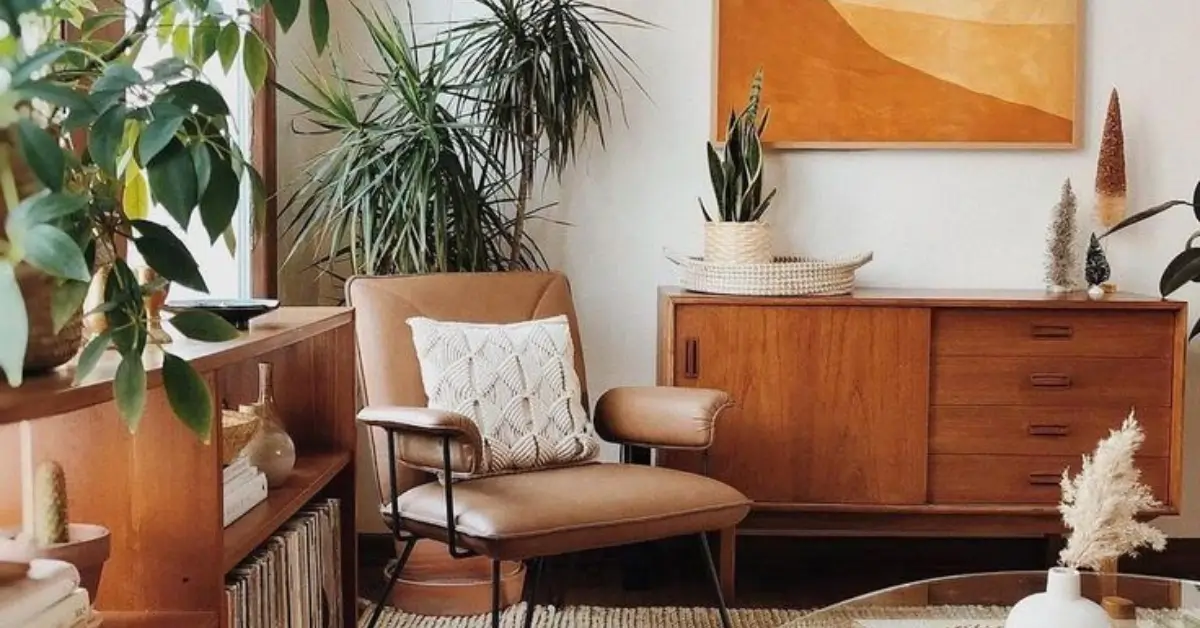 Modern Vintage Decor - Warm wood furniture