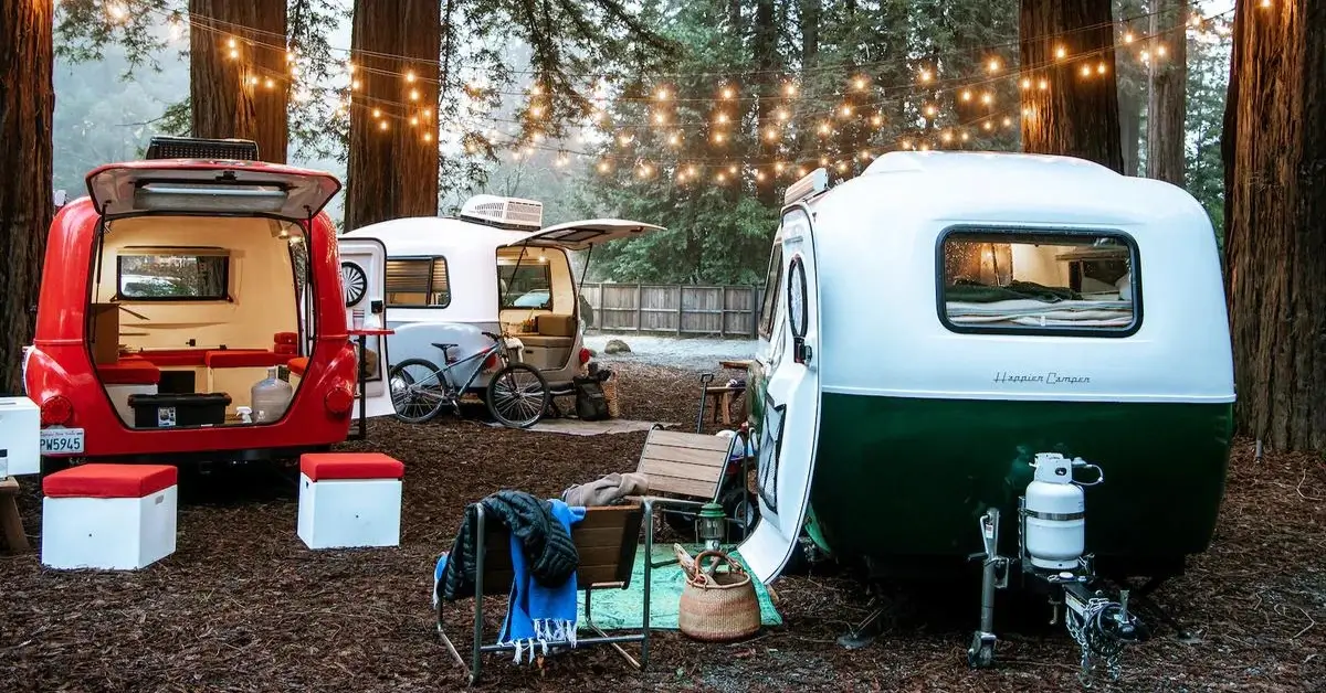 Vintage-Style-Campers-Happier-Camper