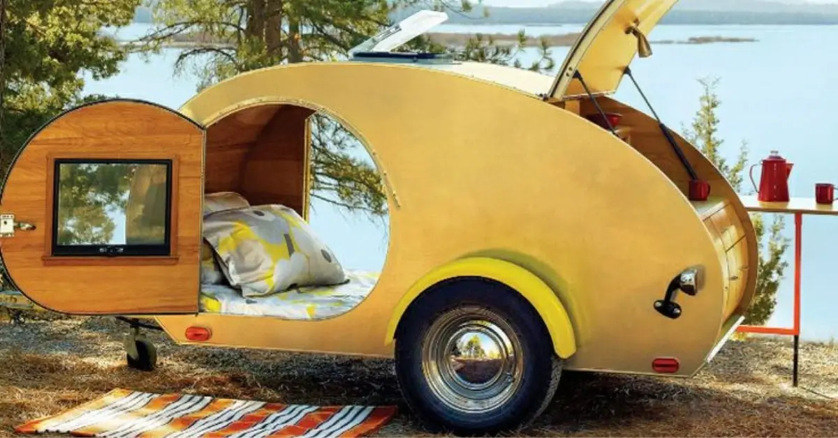 Vintage-Style-Campers-Teardrop-Camper